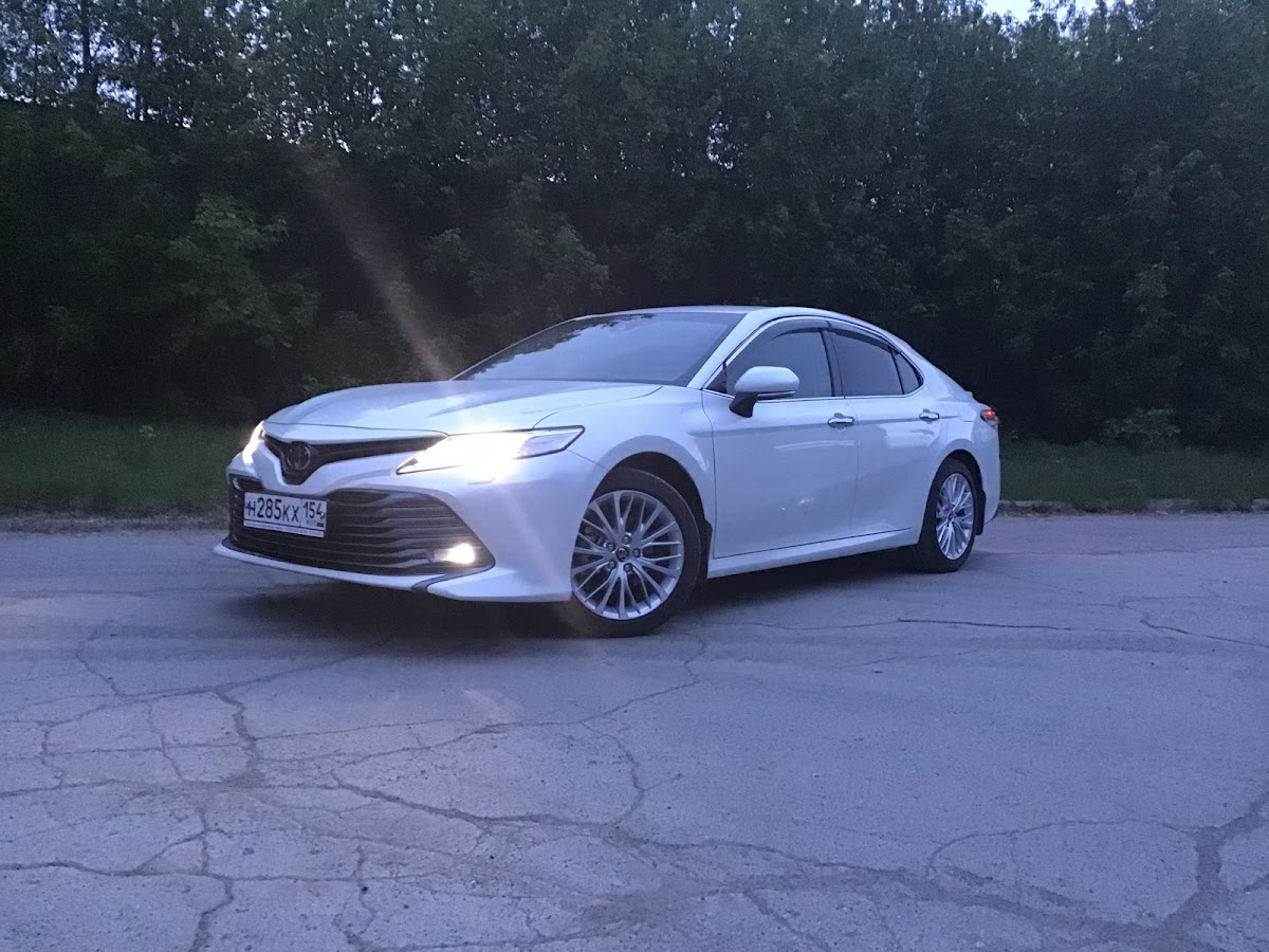Toyota Camry — кадр 5 из 8
