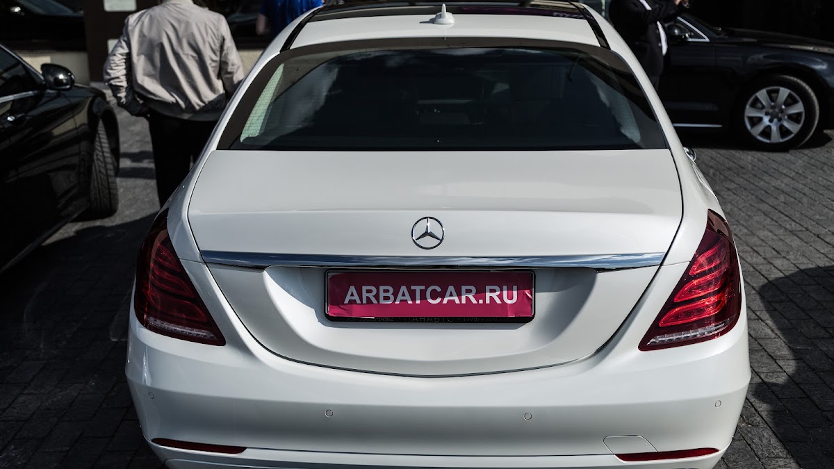 Mercedes S500 (w222) белый на светлом салоне — кадр 4 из 6