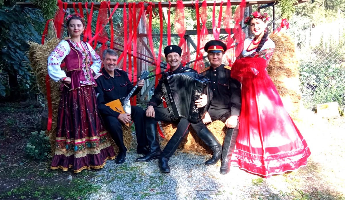 С КАЗАЧЬИМ ДУХОМ