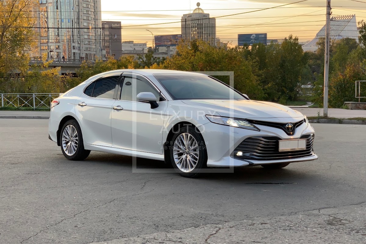 Toyota Camry 70