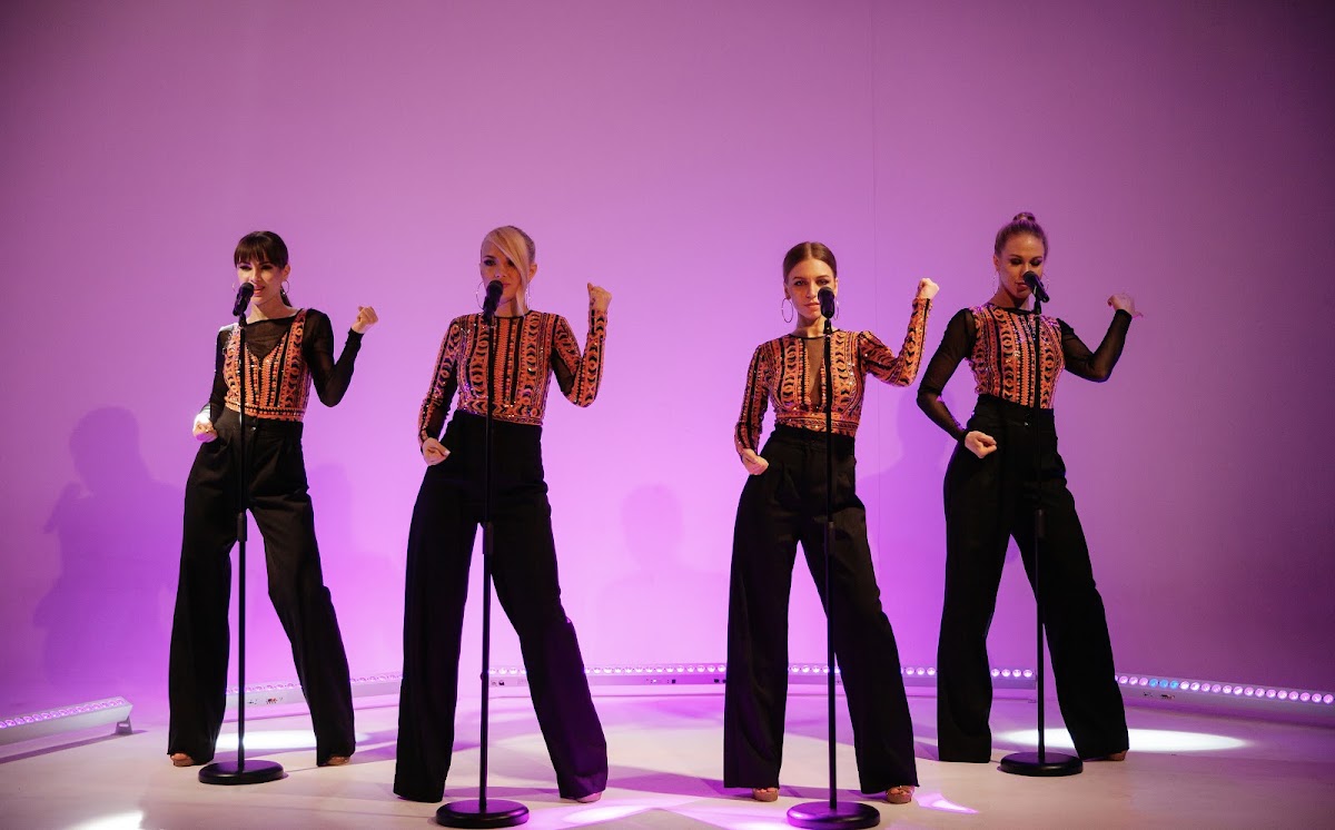 Группа Корица