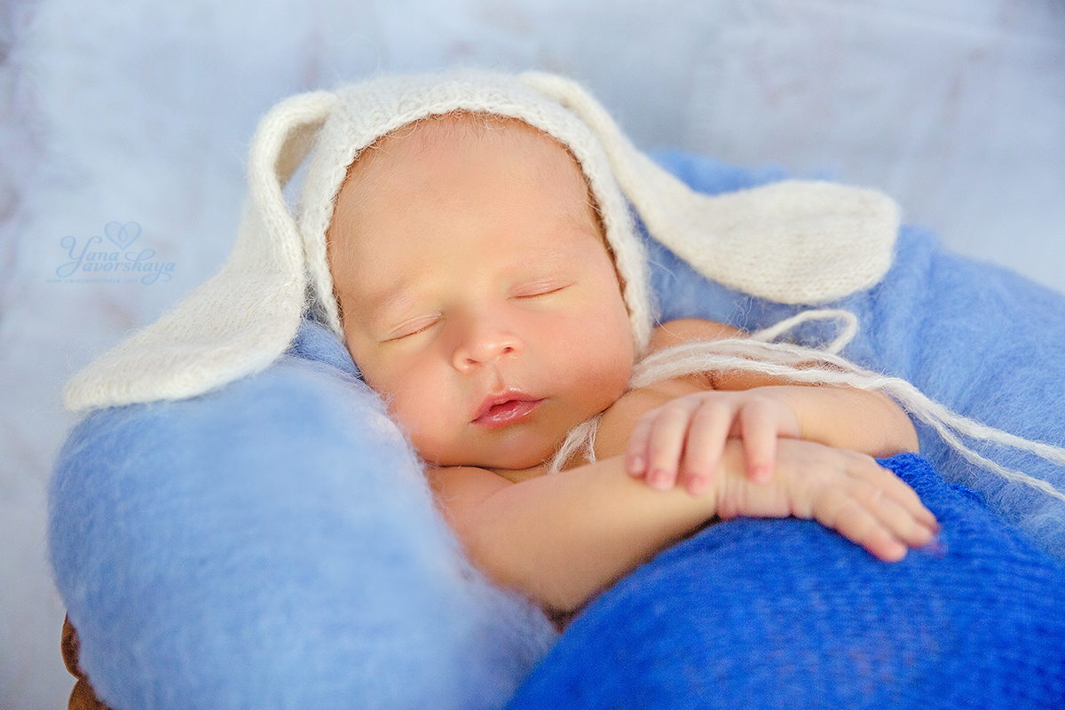 Newborn фотосессия новорожденных