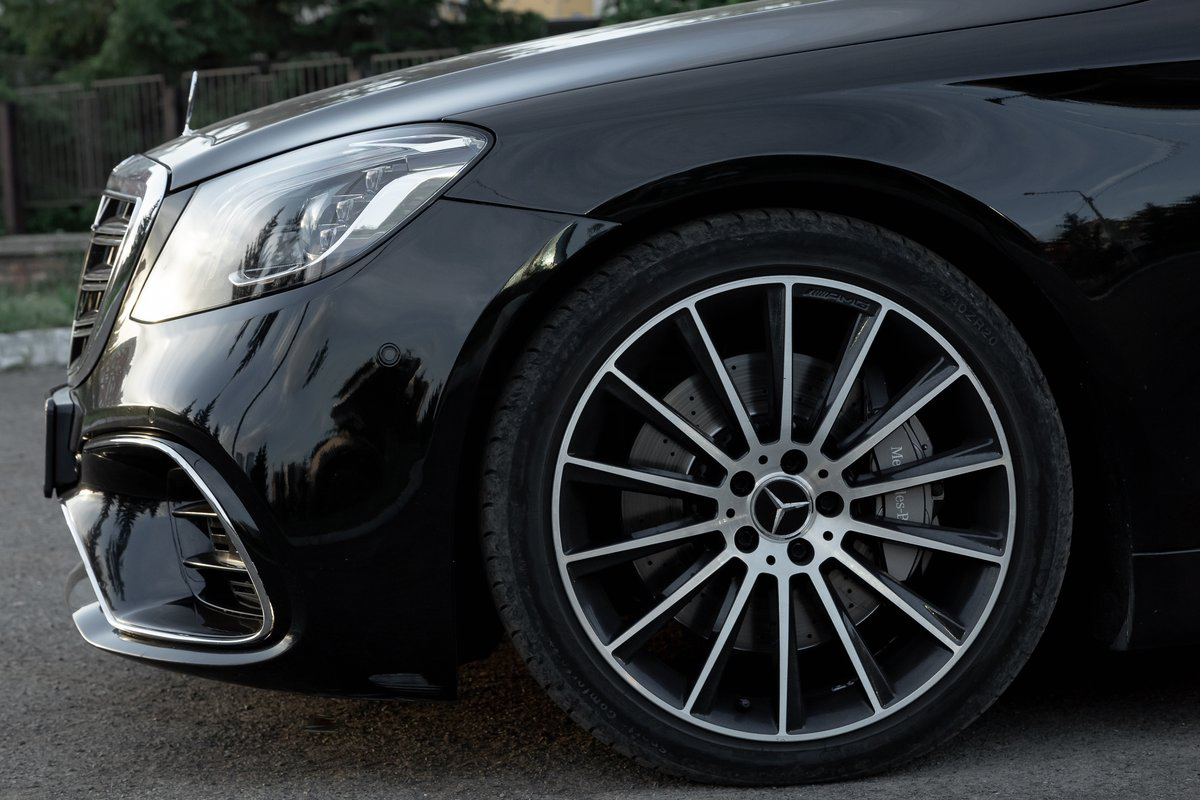 Mercedes-Benz S class 222