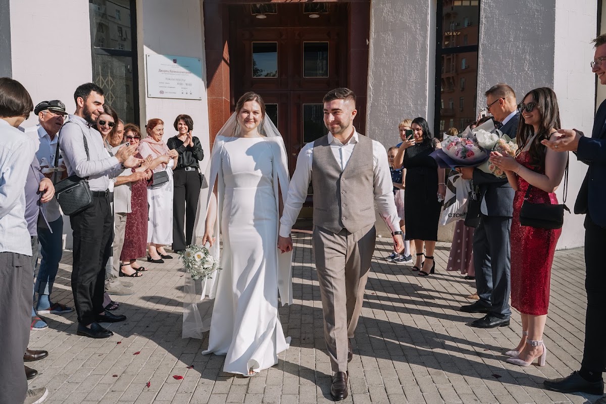 Мекан и Анастасия