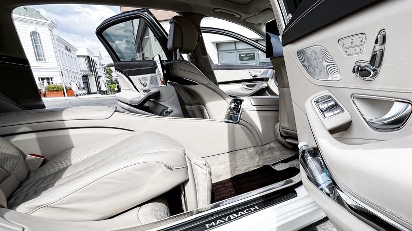 Maybach 560 AMG рестайлинг светлый салон