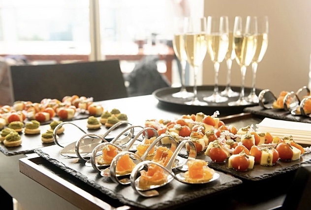 Conglomerate Catering — кадр 4 из 34