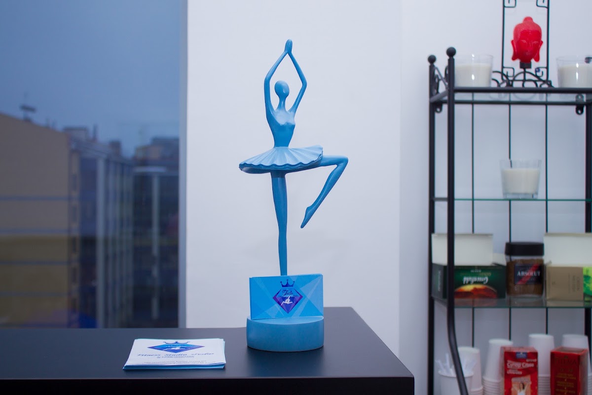 Fitness studio "TESLA"