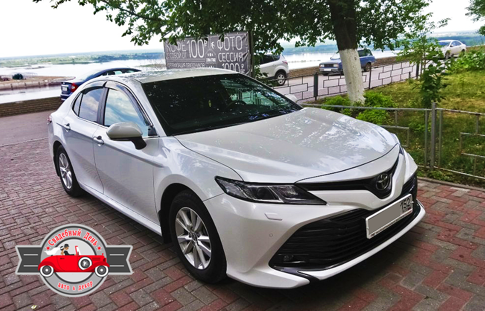 Toyota Camry (XV70) — кадр 2 из 26