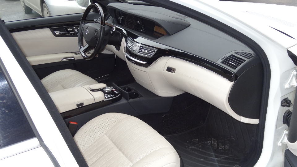 Mercedes-Benz S 500 W221