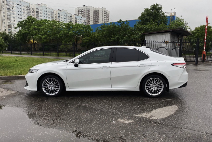 Toyota Camry V70 — кадр 5 из 5