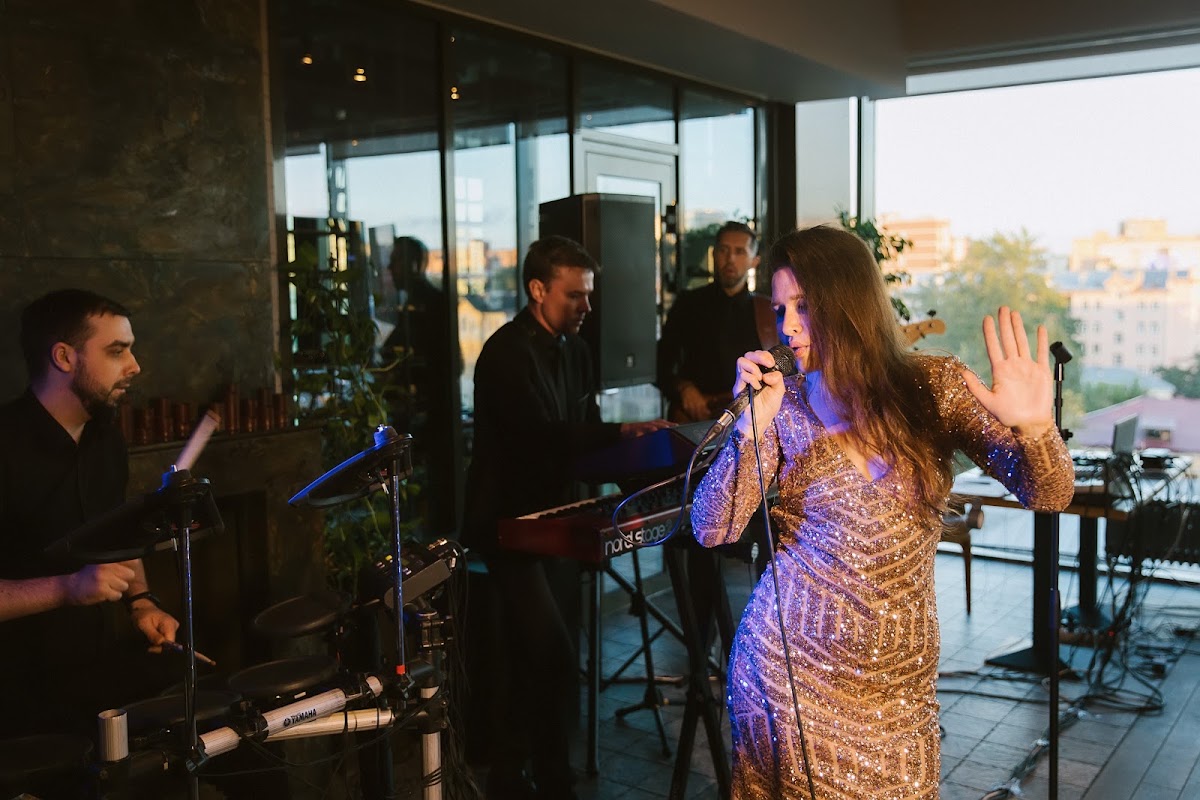 Кавер-группа на свадьбу Нижний Новгород Funkeys Music Band на камерном юбилее в Lobachevsky Plaza
