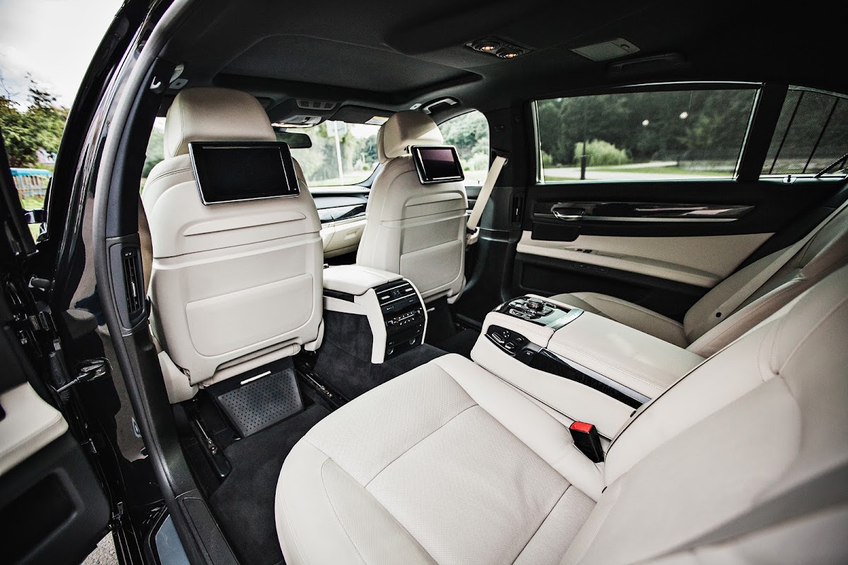 BMW 740 Long