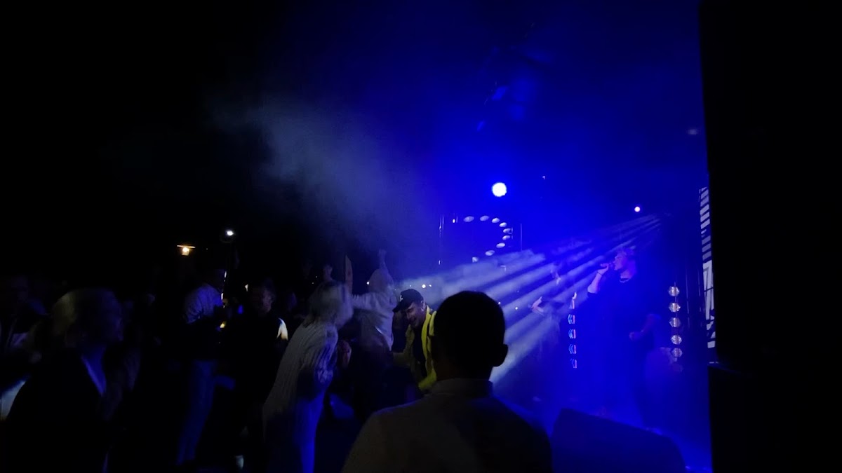 Видео
