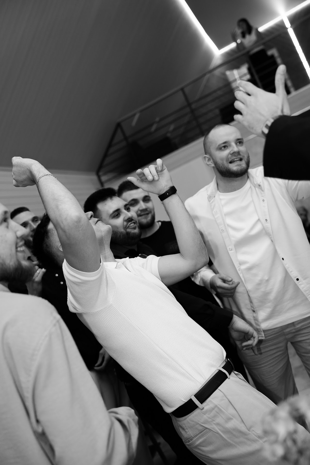 Парвиз Давлатов — кадр 3 из 14
