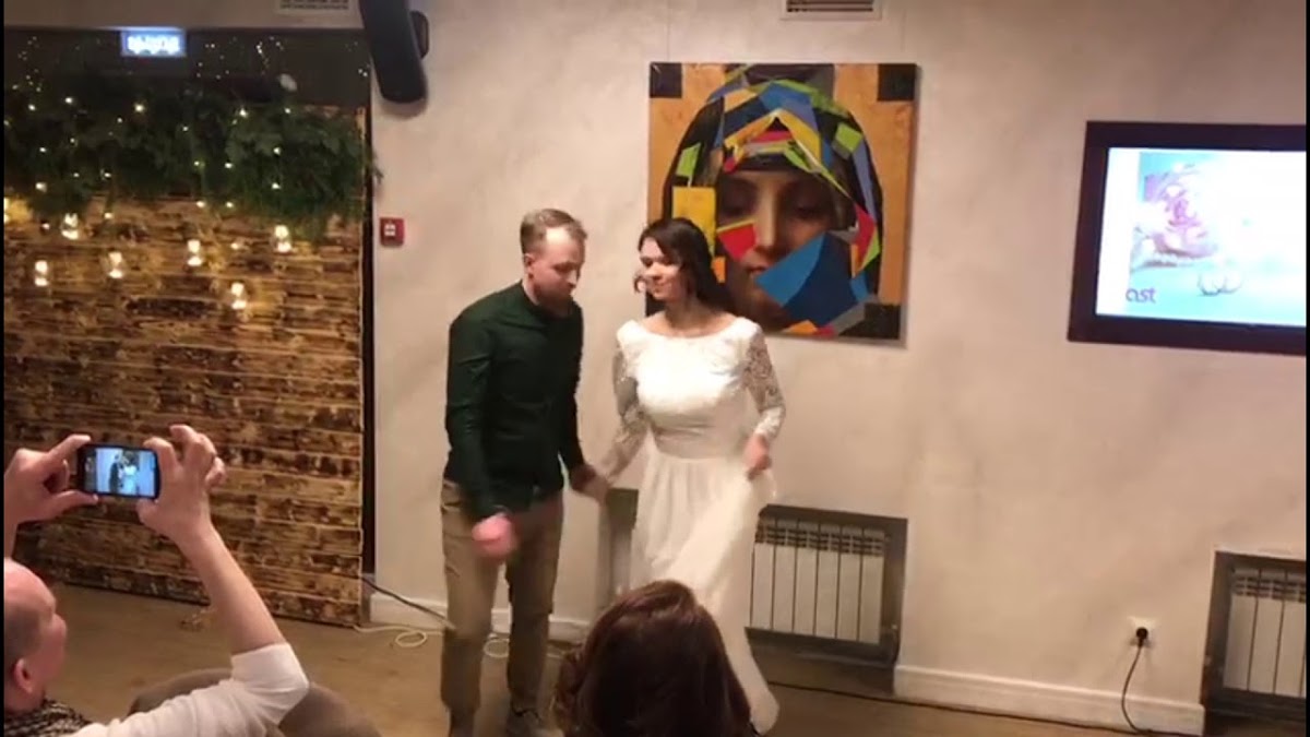 Видео