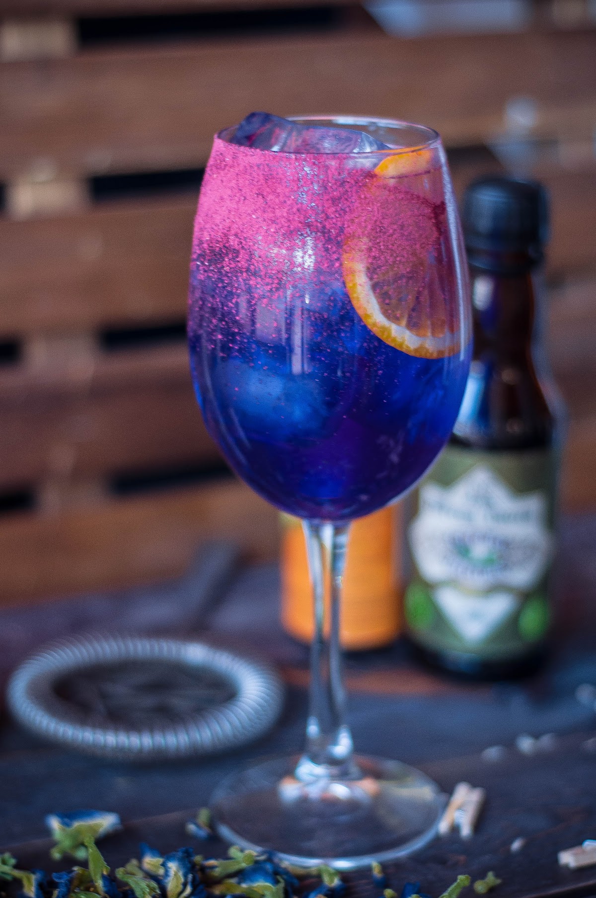The Traveling Bar — кадр 3 из 17