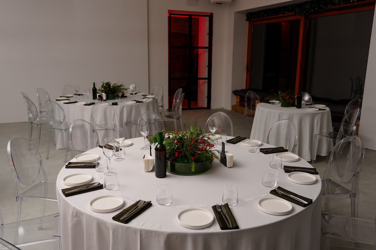 Champagne Hall/Шампань Холл