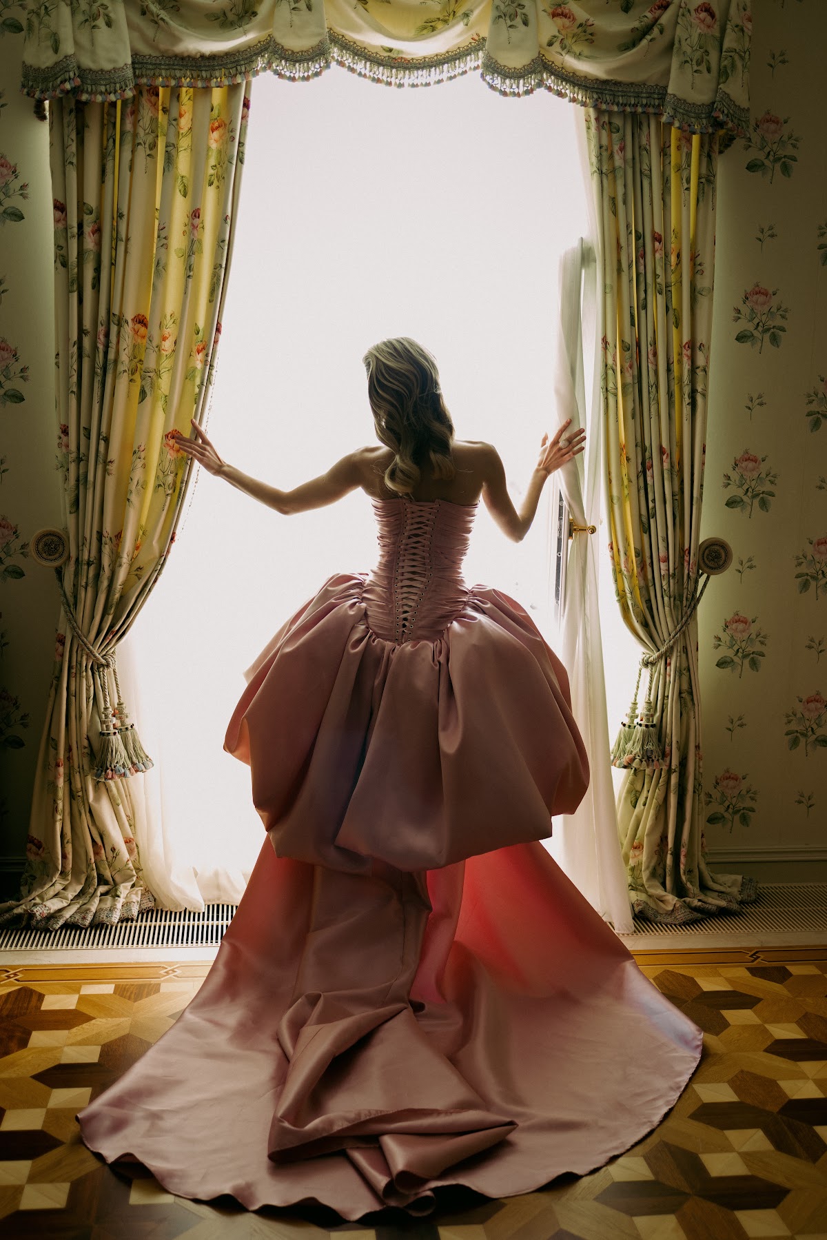 PINK WEDDING