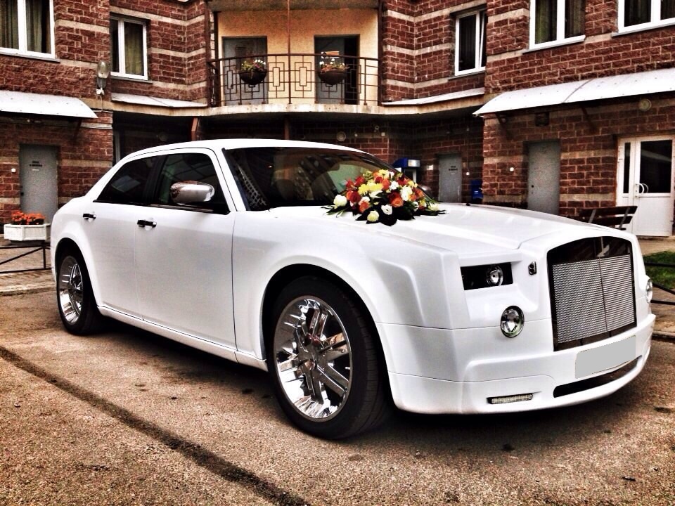 Chrysler 300C  Phantom — кадр 3 из 15
