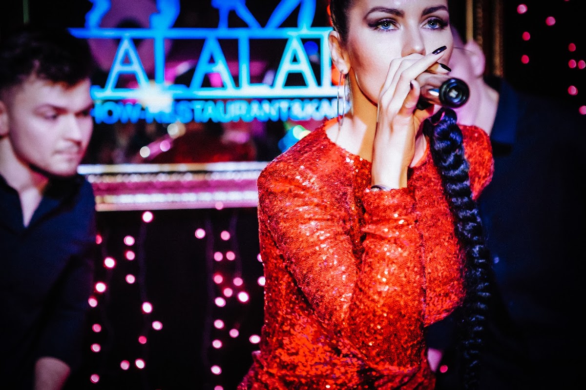 1 ГОД ЖУРНАЛУ LUXURY LADY
