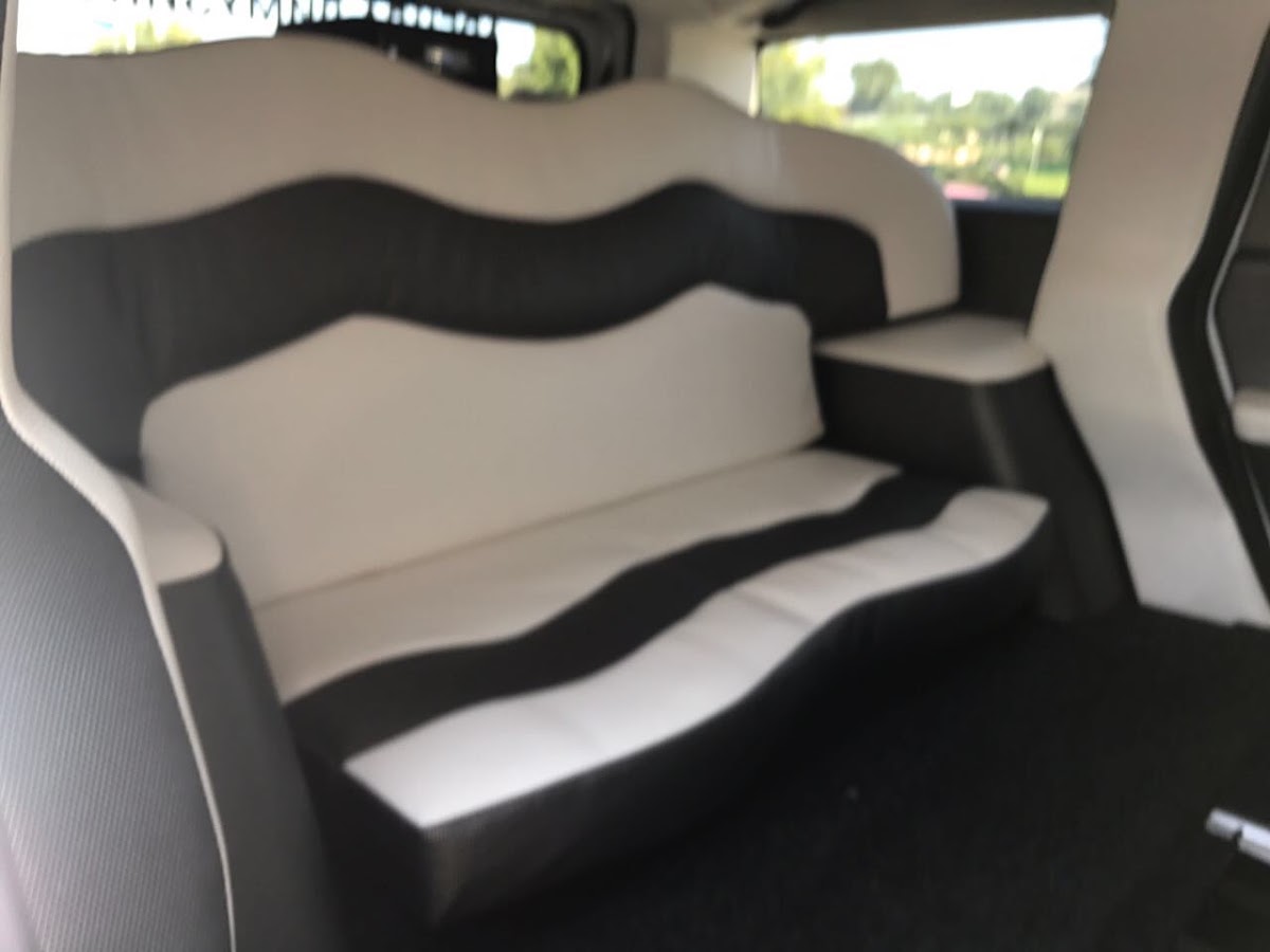 Hummer H2 LUX