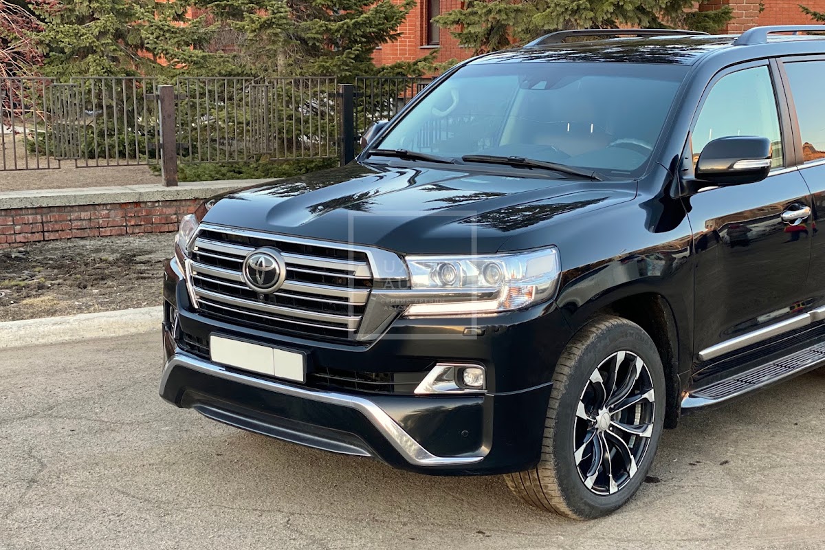 Toyota Land Cruiser 200