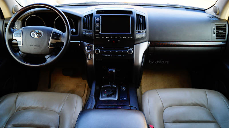 Land Cruiser 200