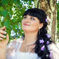 Анна Усова