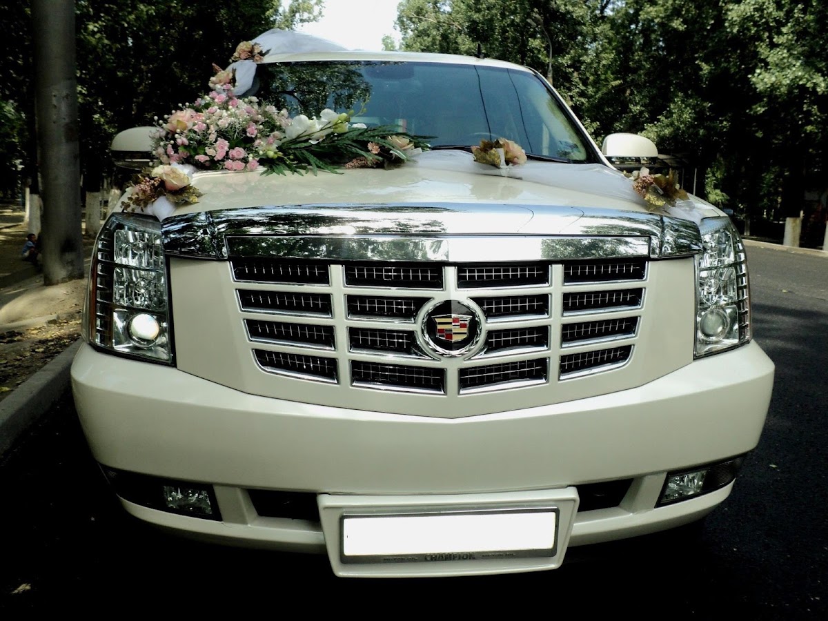Cadillac Escalade III