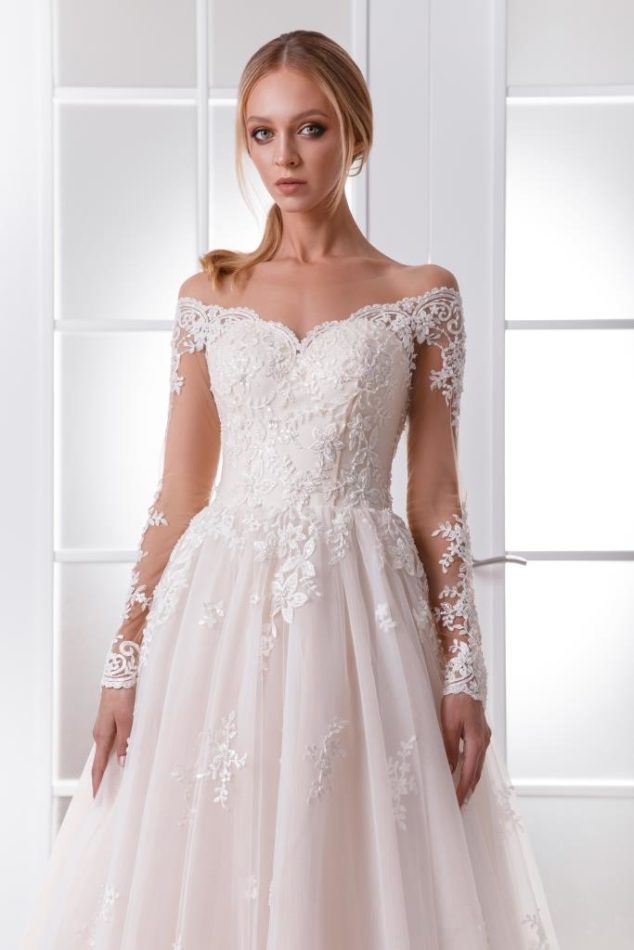 Adelle 1801 — кадр 2 из 3