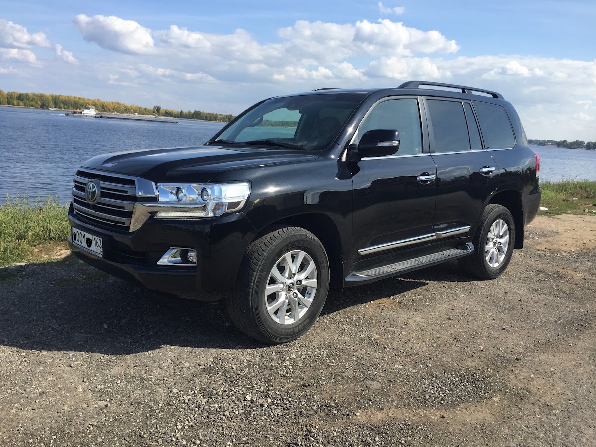 Toyota Land Cruiser 200 NEW