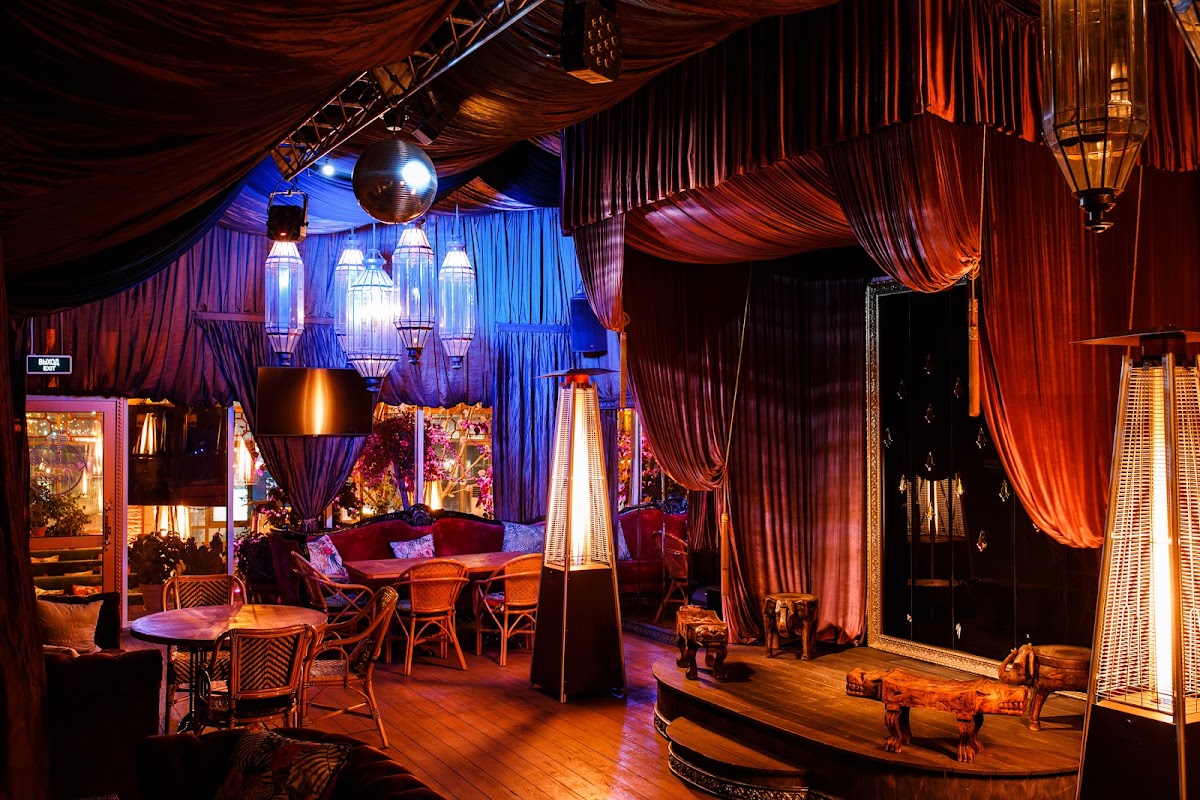 Karaoke Lounge