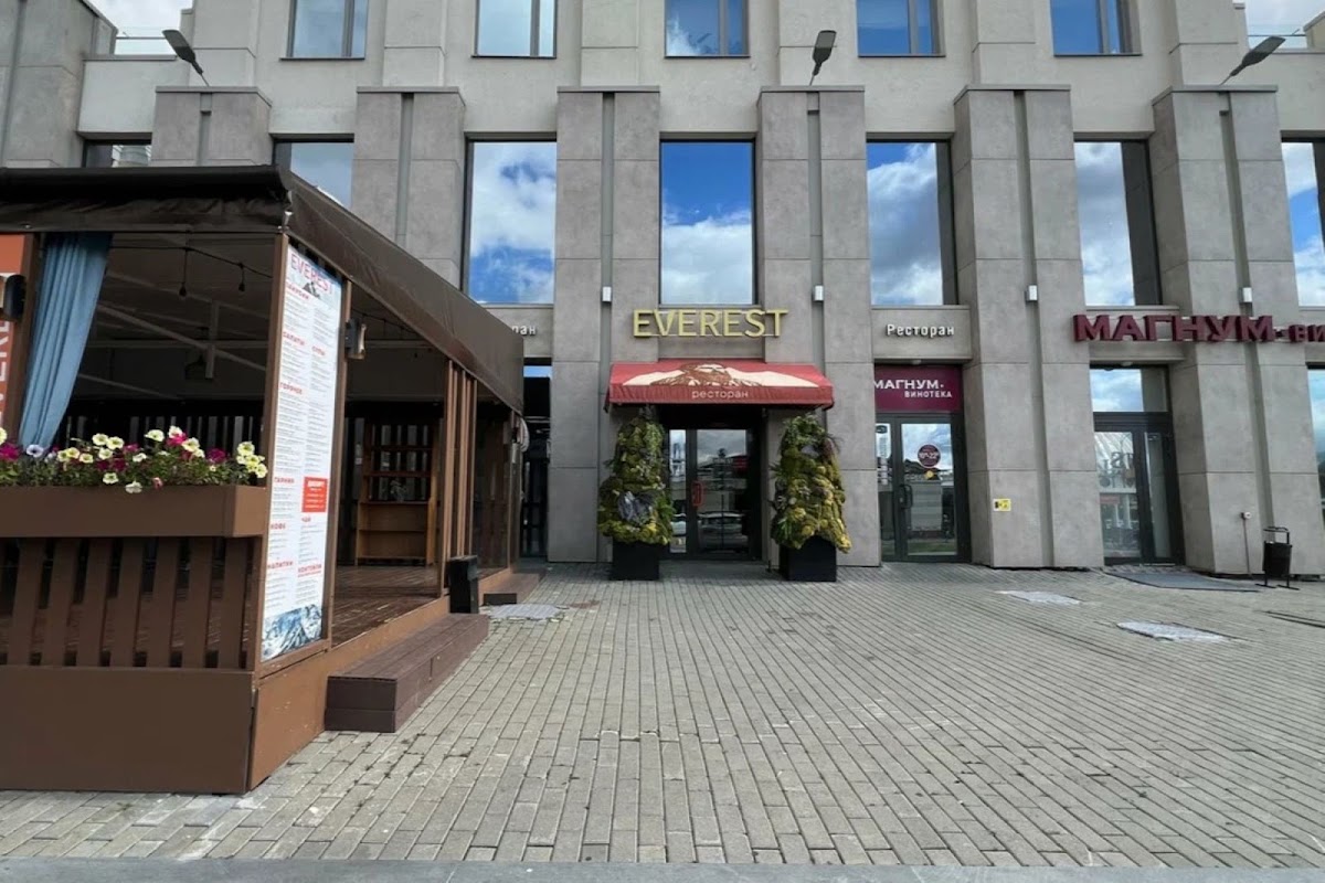 Основной зал