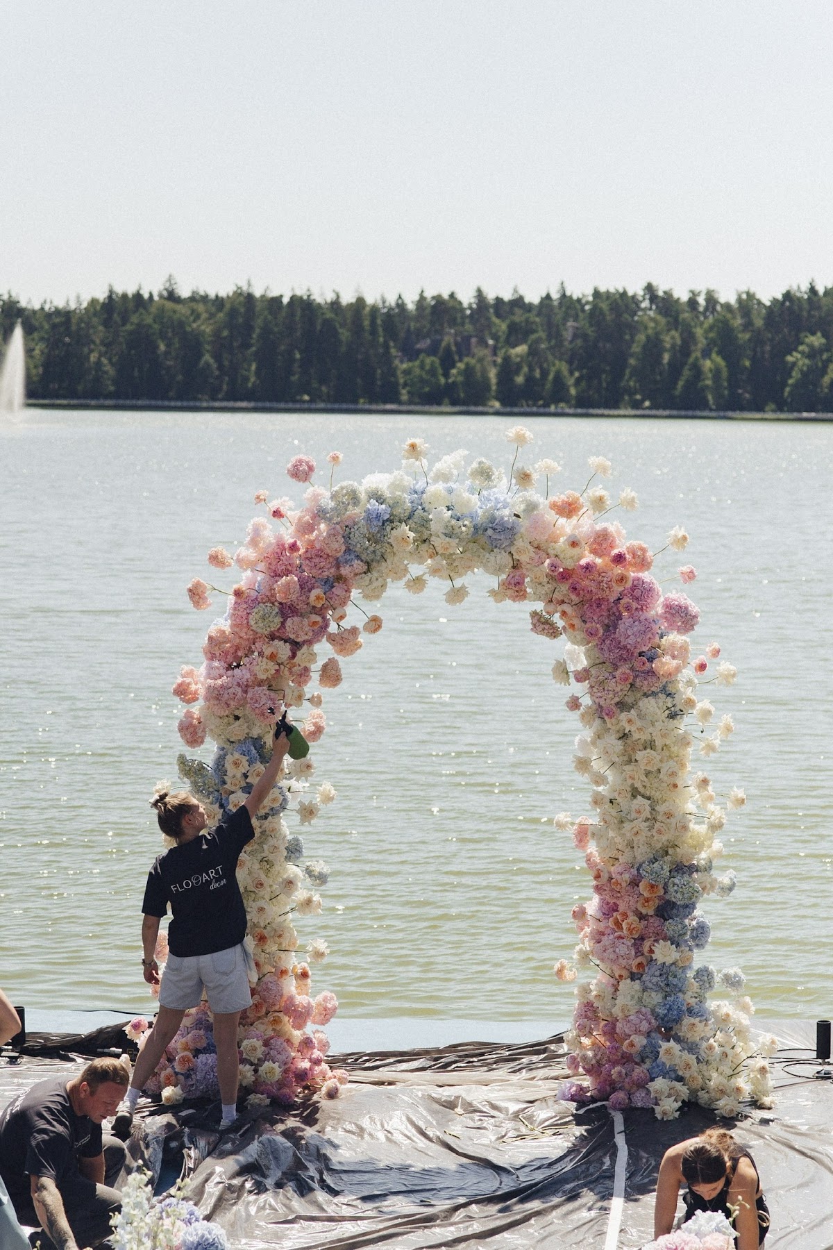На воде
