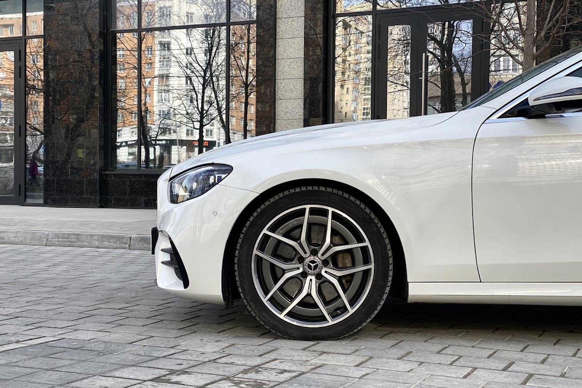 Mercedes Benz E class