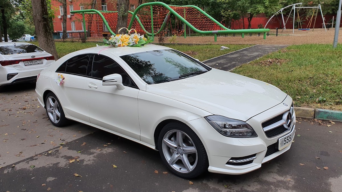 Mercedes CLS, белый
