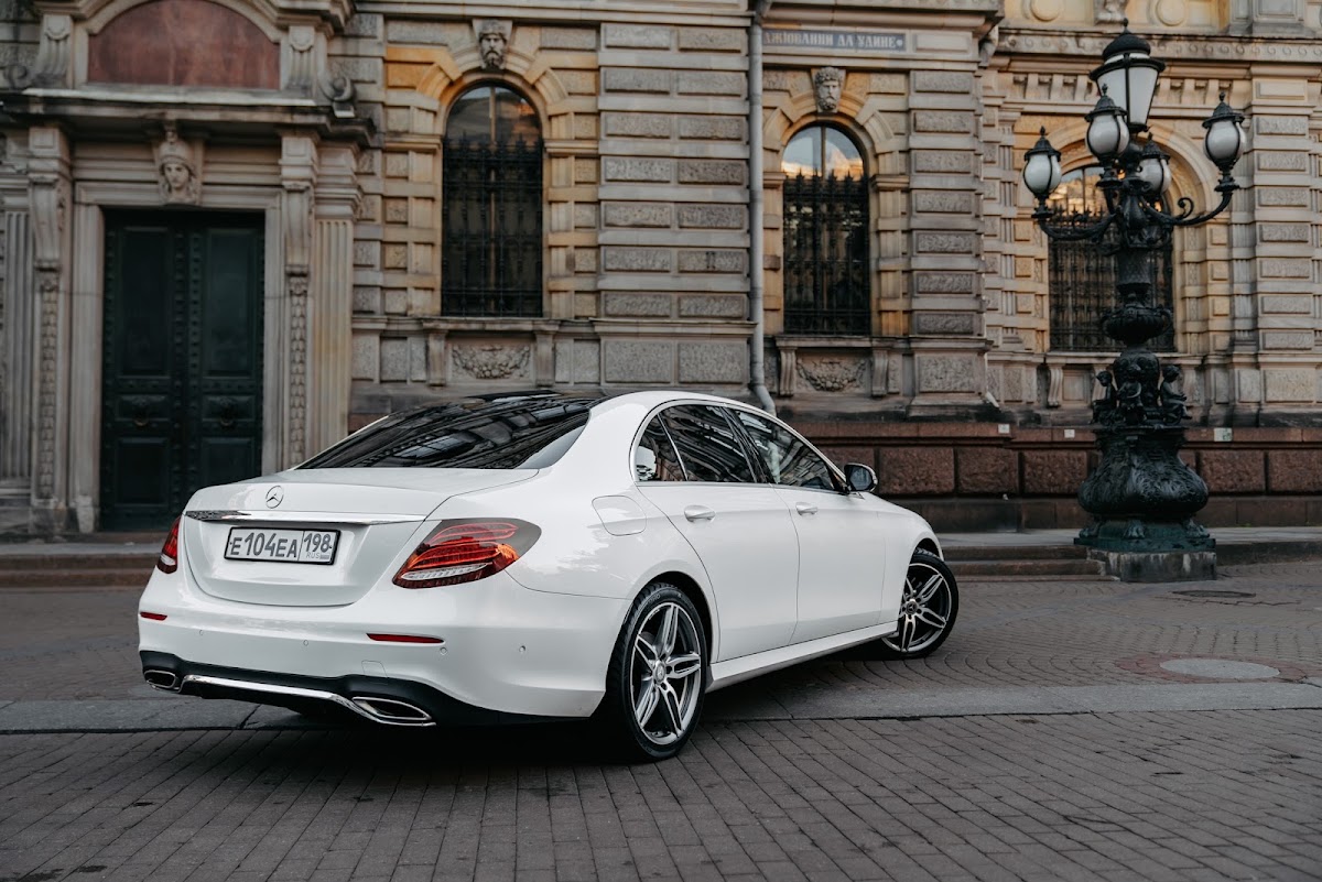 Mercedes W213 AMG — кадр 3 из 44