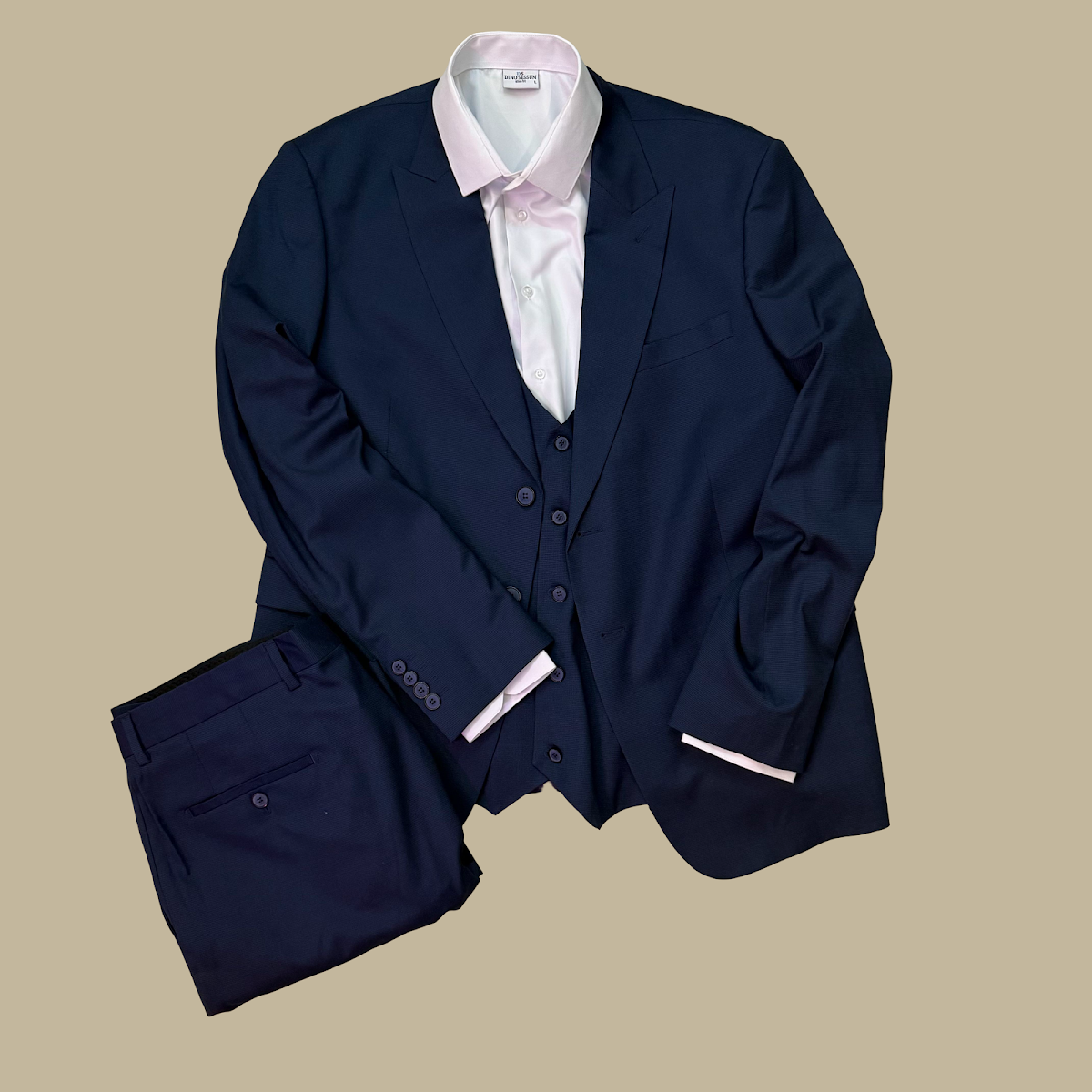 Black Tie — кадр 2 из 14