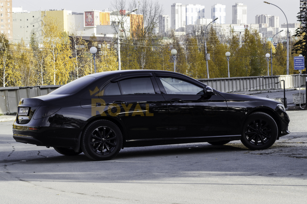 Mercedes-Benz E-class W213 Черный