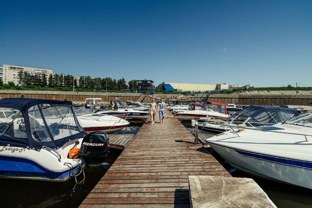 летняя прогулка на катере