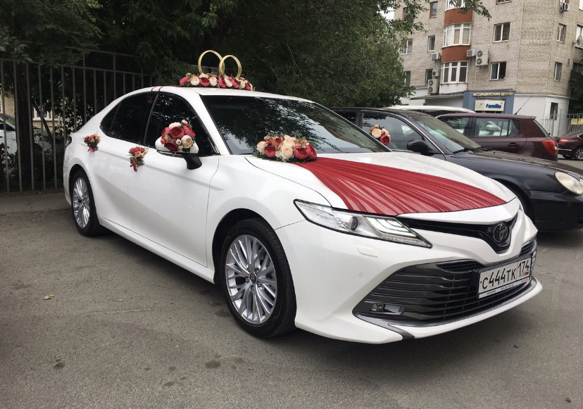 Toyota Camry V70