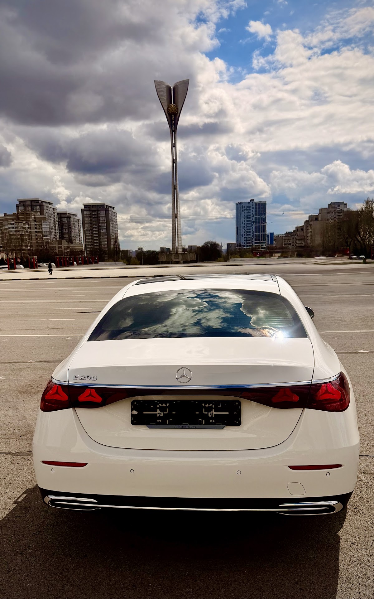 Mercedes-Benz E-Class W214