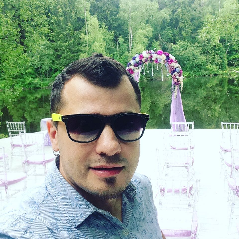 Александр Бондаренко