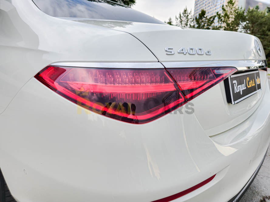 Mercedes-Benz S-class W223