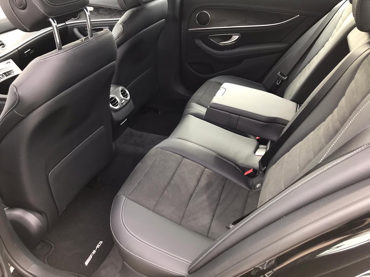 Mercedes-Benz E200 — кадр 2 из 3