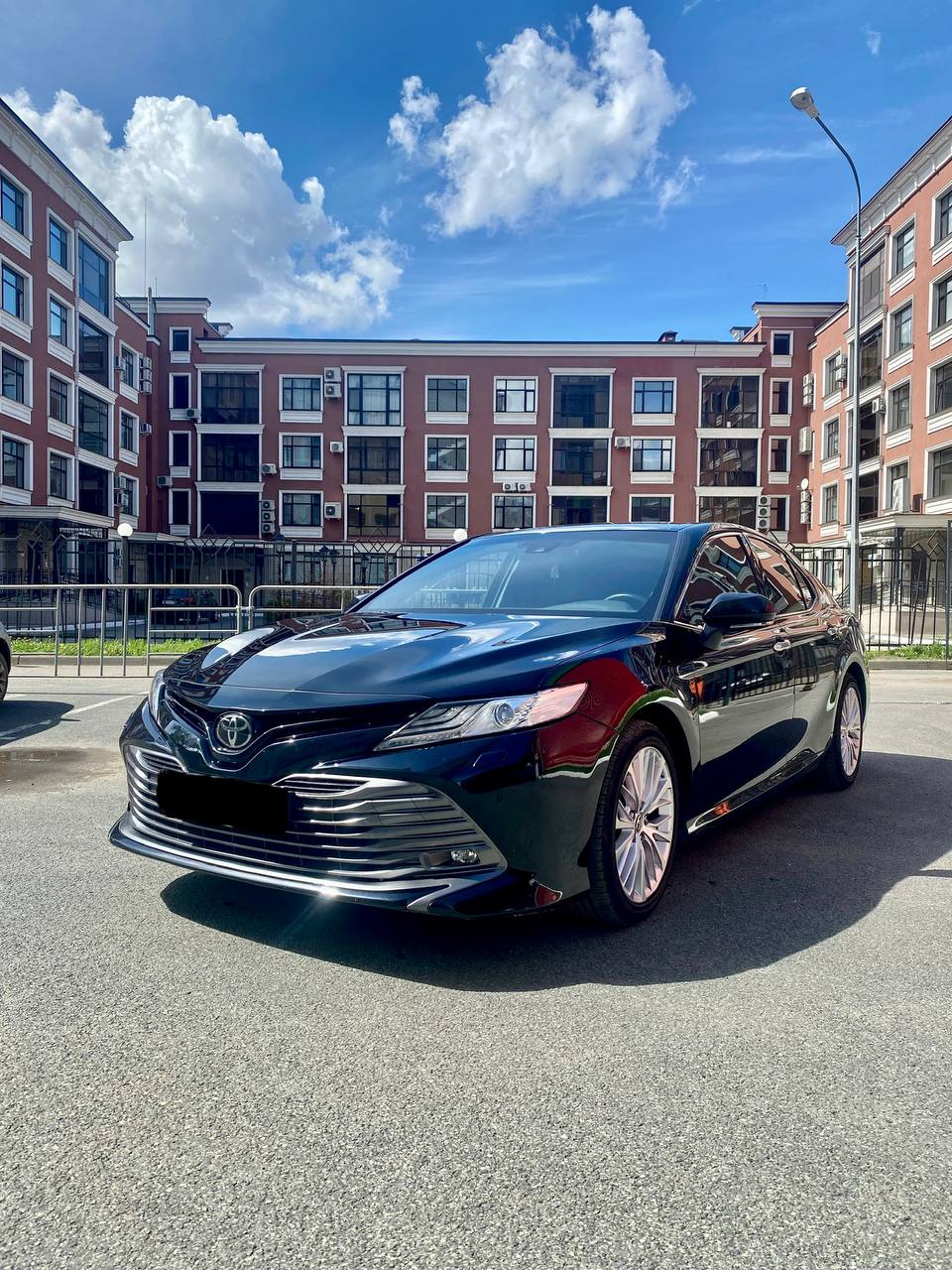 TOYOTA CAMRY