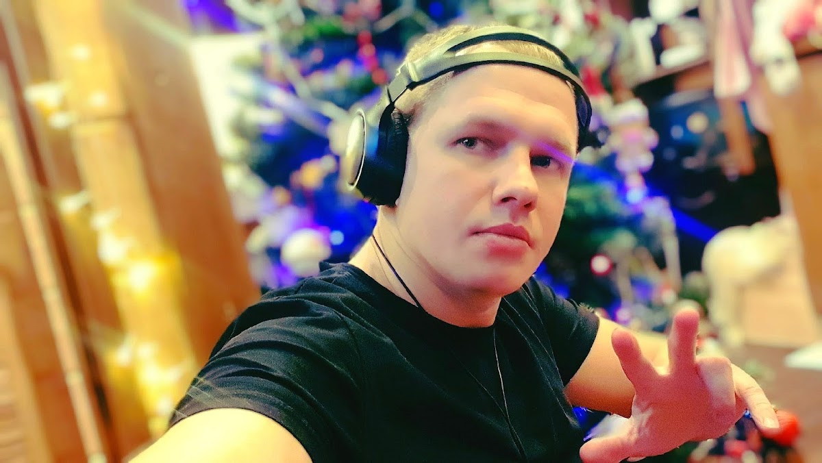 Андрей Андреев