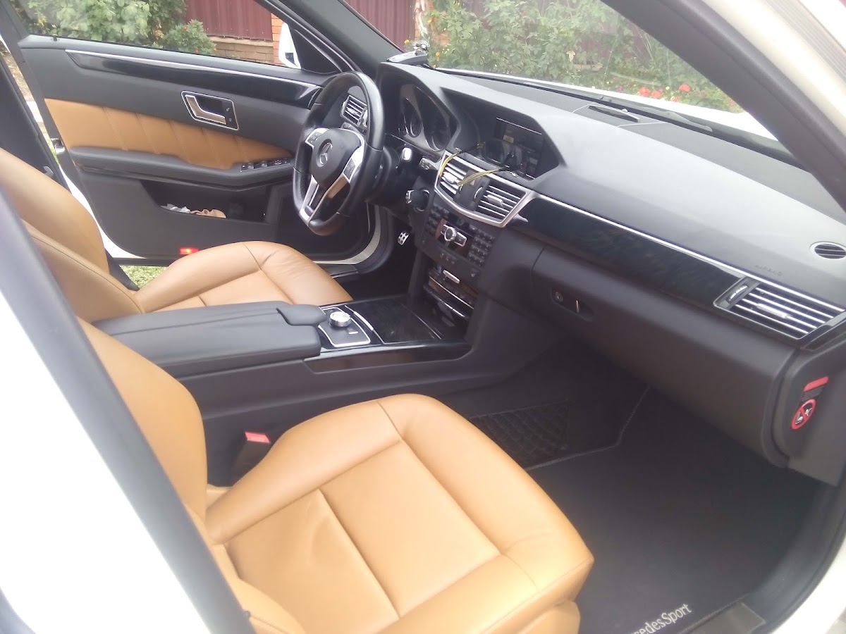 Мерседес W212