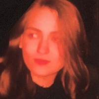 Ангелина Красная