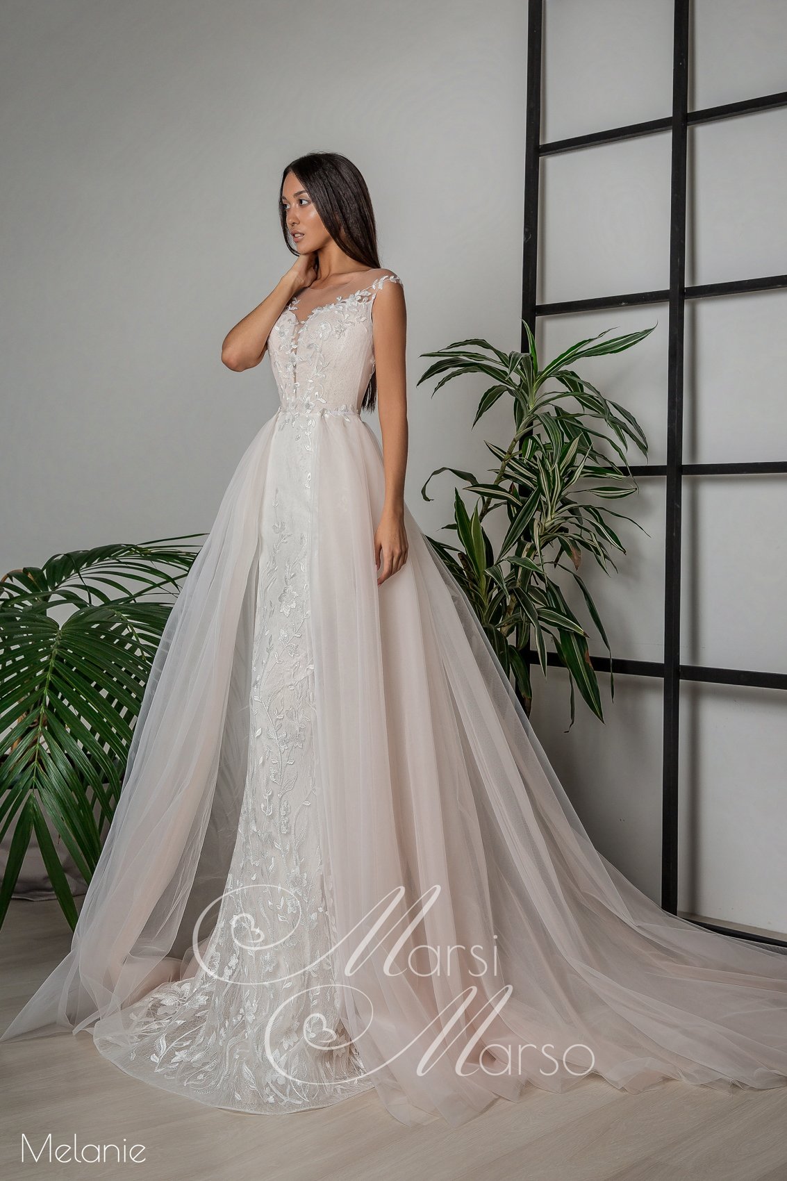 Melanie — кадр 2 из 7